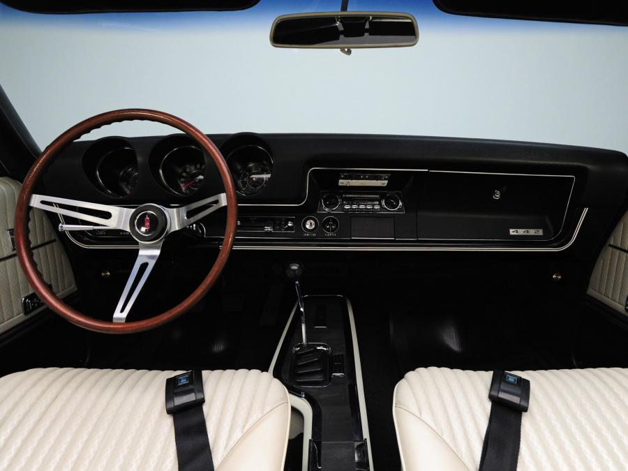 Торпедо Oldsmobile 442 Convertible (4467) 1968 года  (фото 26 из 34)